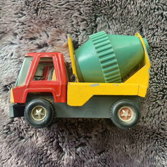 Vintage ZOOMER BOOMER Toy Cement Mixer Truck 1970'S Metal - Picture 2 of 7